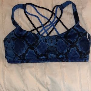 Lululemon sports bra